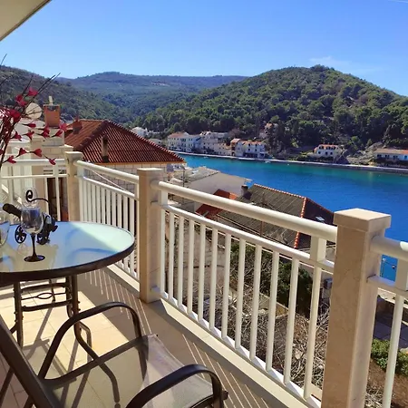 Apartman Doris Povlja